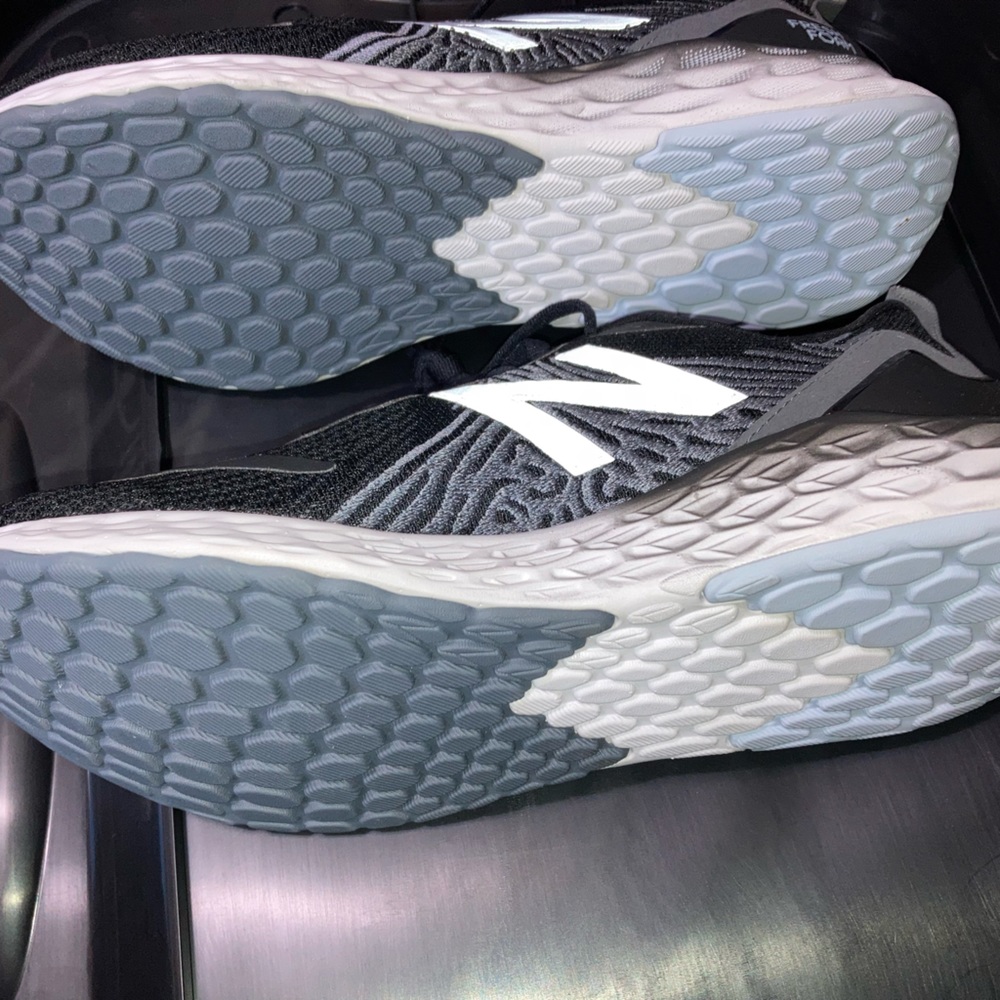 New Balance Women's Fresh Foam Tempo V1 Running Shoe NWOT - Picture 6 of 7